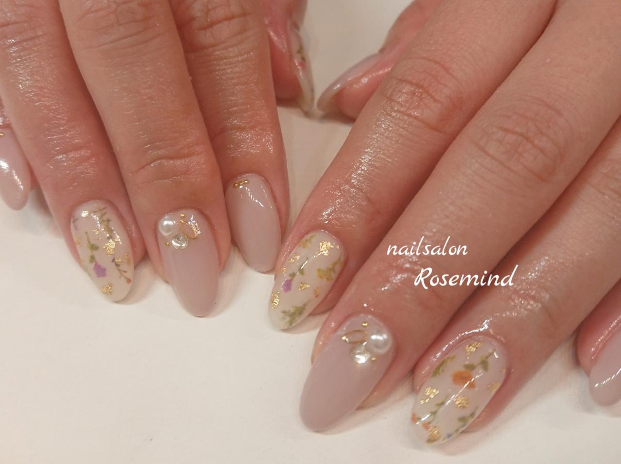 春ネイル19 花柄ネイル フラワーネイル 春 ネイル ジェル 阿南市ネイルサロン ローズマインド Nail Salon Rosemind