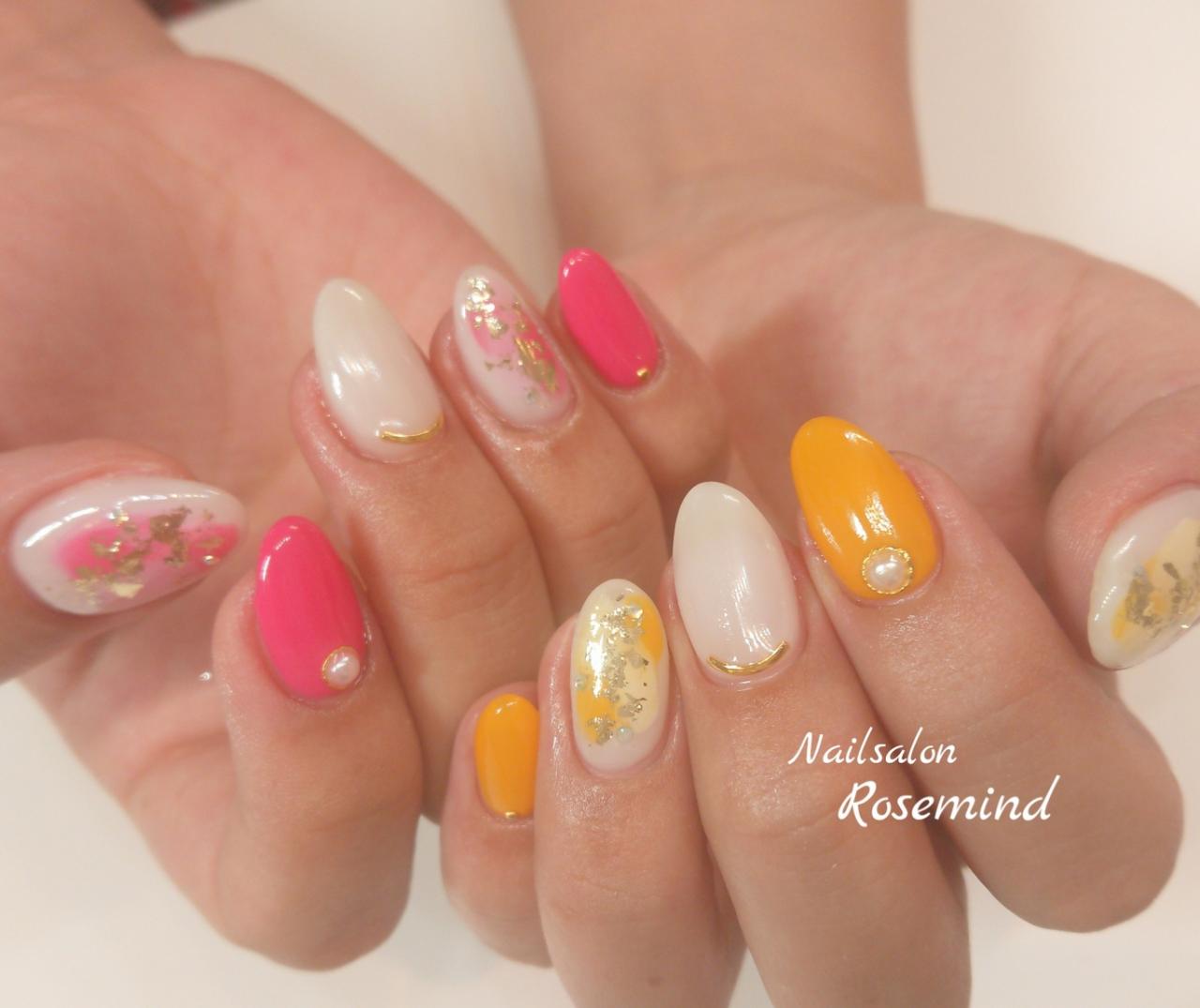 アシメネイル アシンメトリー ネオンネイル ピンク イエロー 塗りかけネイル 阿南市 ネイルサロン ローズマインド Nail Salon Rosemind